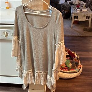 Easel Gray Tunic with Lace Accents